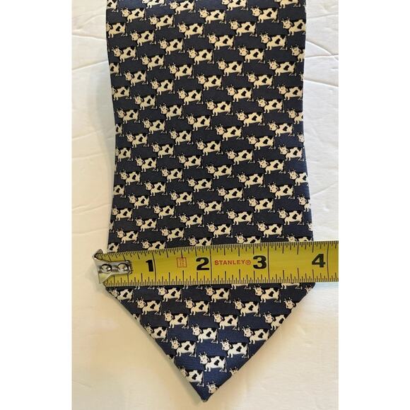 BEAUFORT TIE RACK 3.75” Cow Tie Print Farm Blue Italian Silk Neck Tie Dairy Barn - Picture 8 of 9